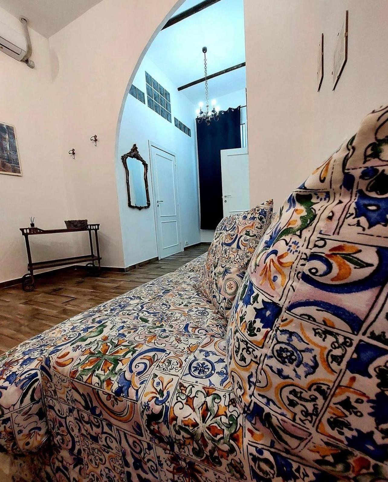 Domus Carbonari Appartement Napels Buitenkant foto
