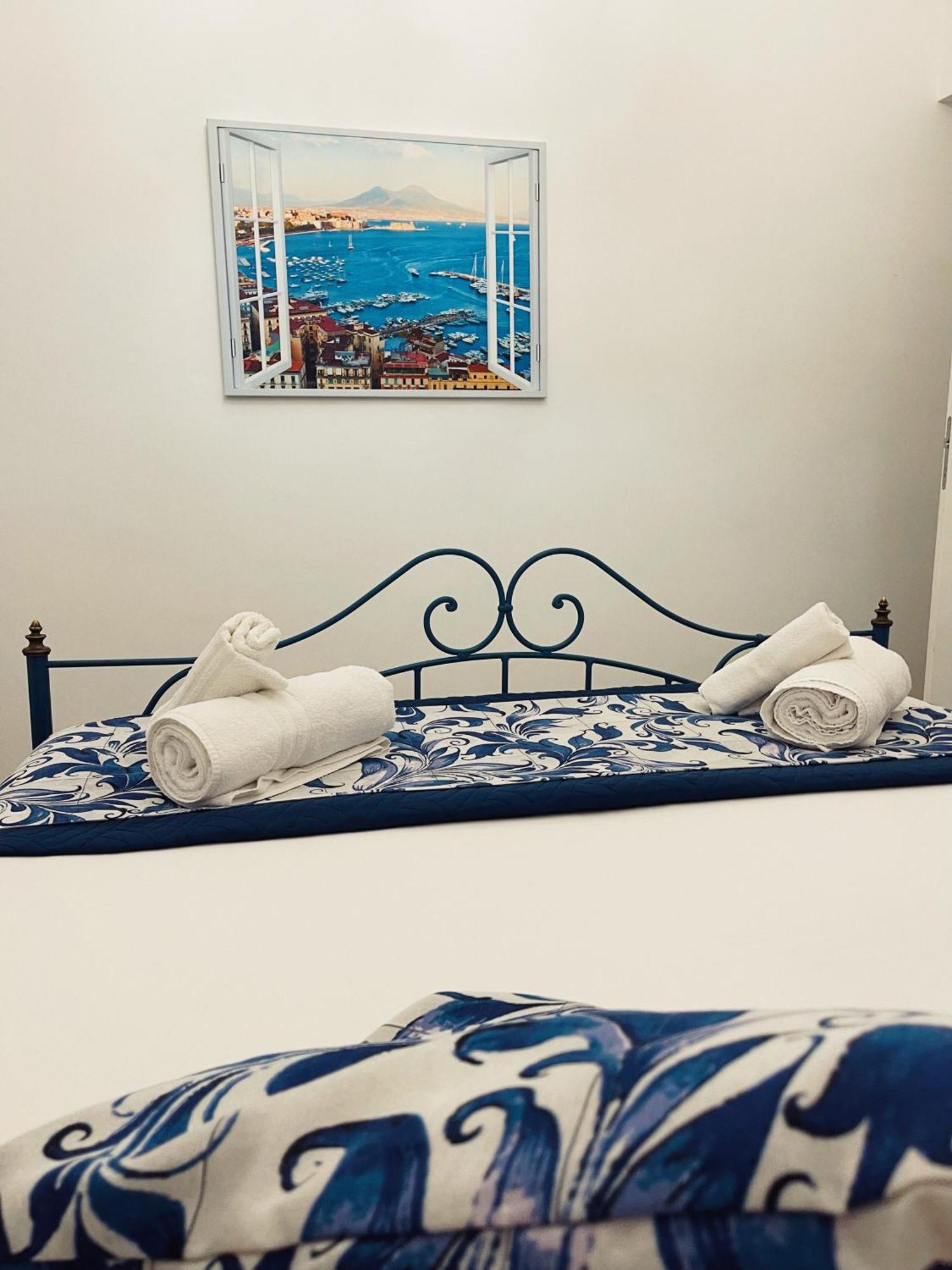 Domus Carbonari Appartement Napels Buitenkant foto